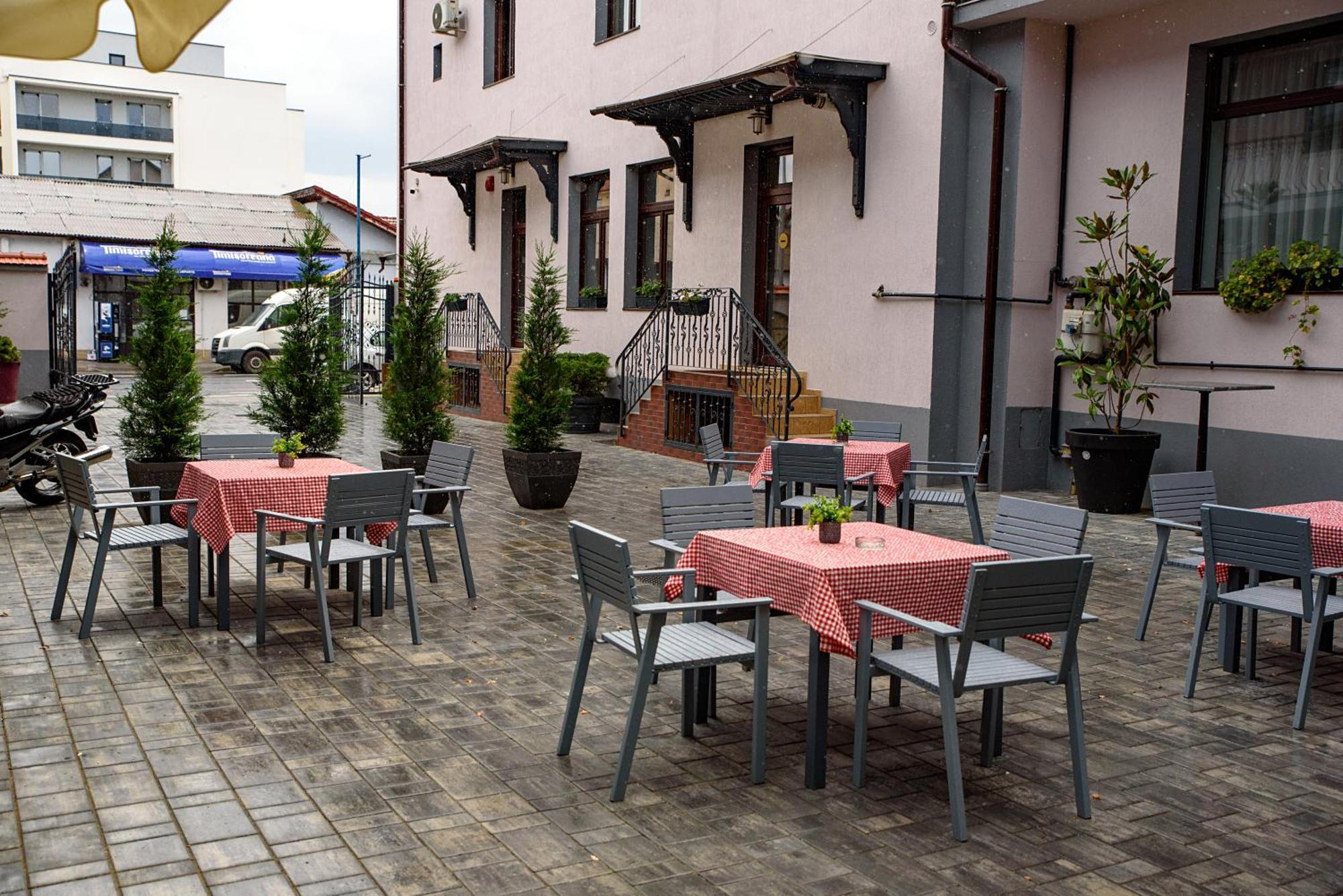 Hotel Stefani Sibiu Luaran gambar