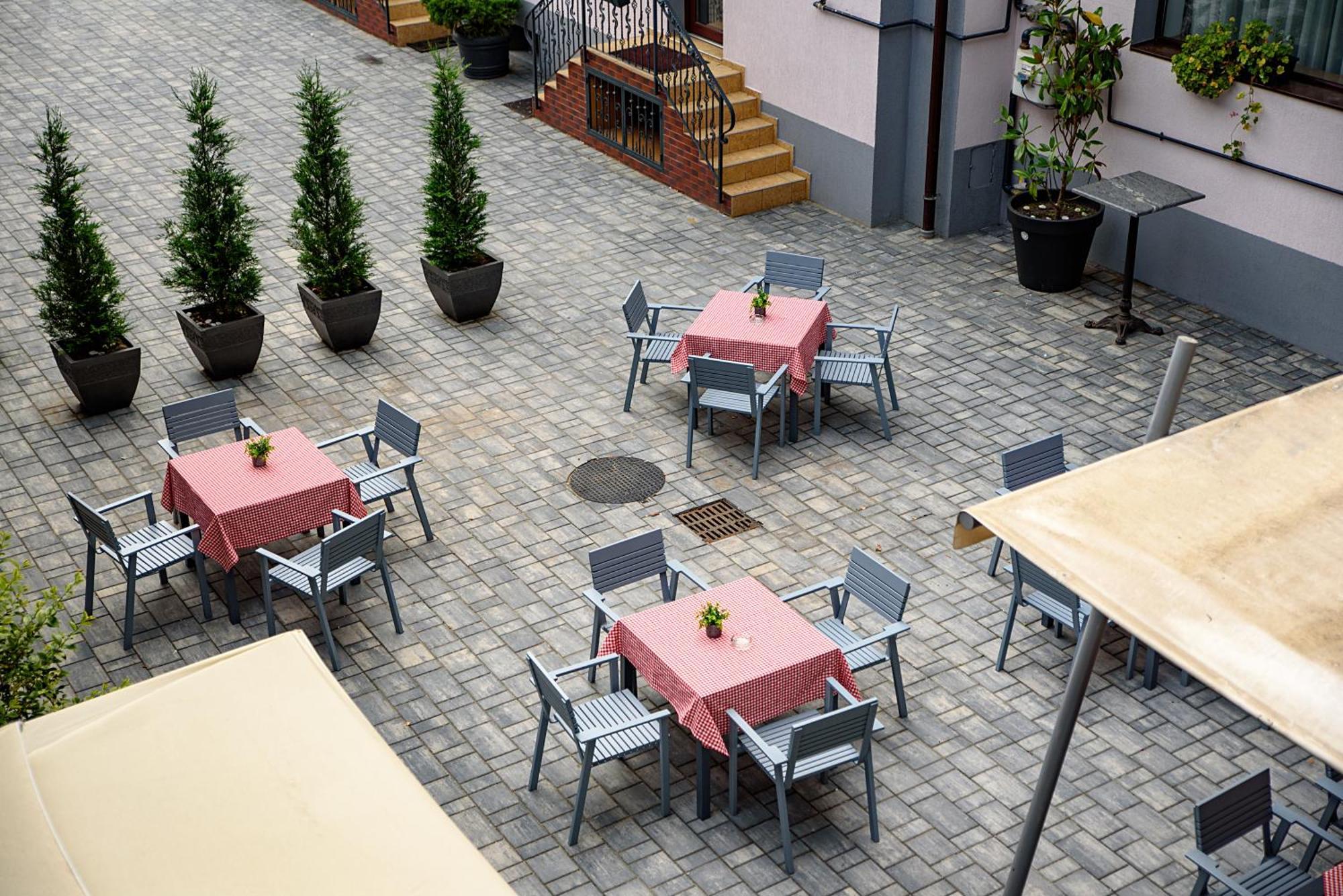 Hotel Stefani Sibiu Luaran gambar