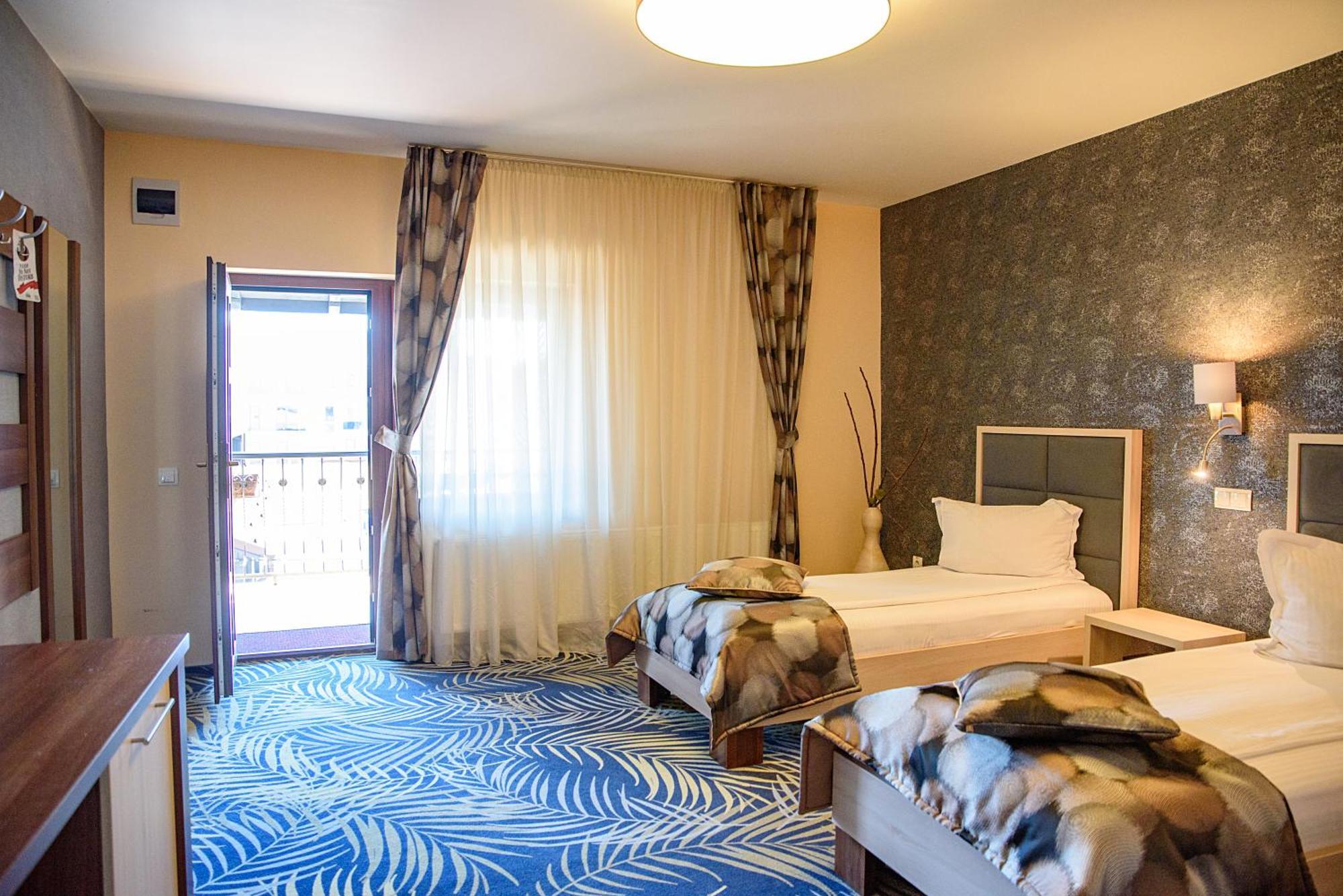 Hotel Stefani Sibiu Luaran gambar