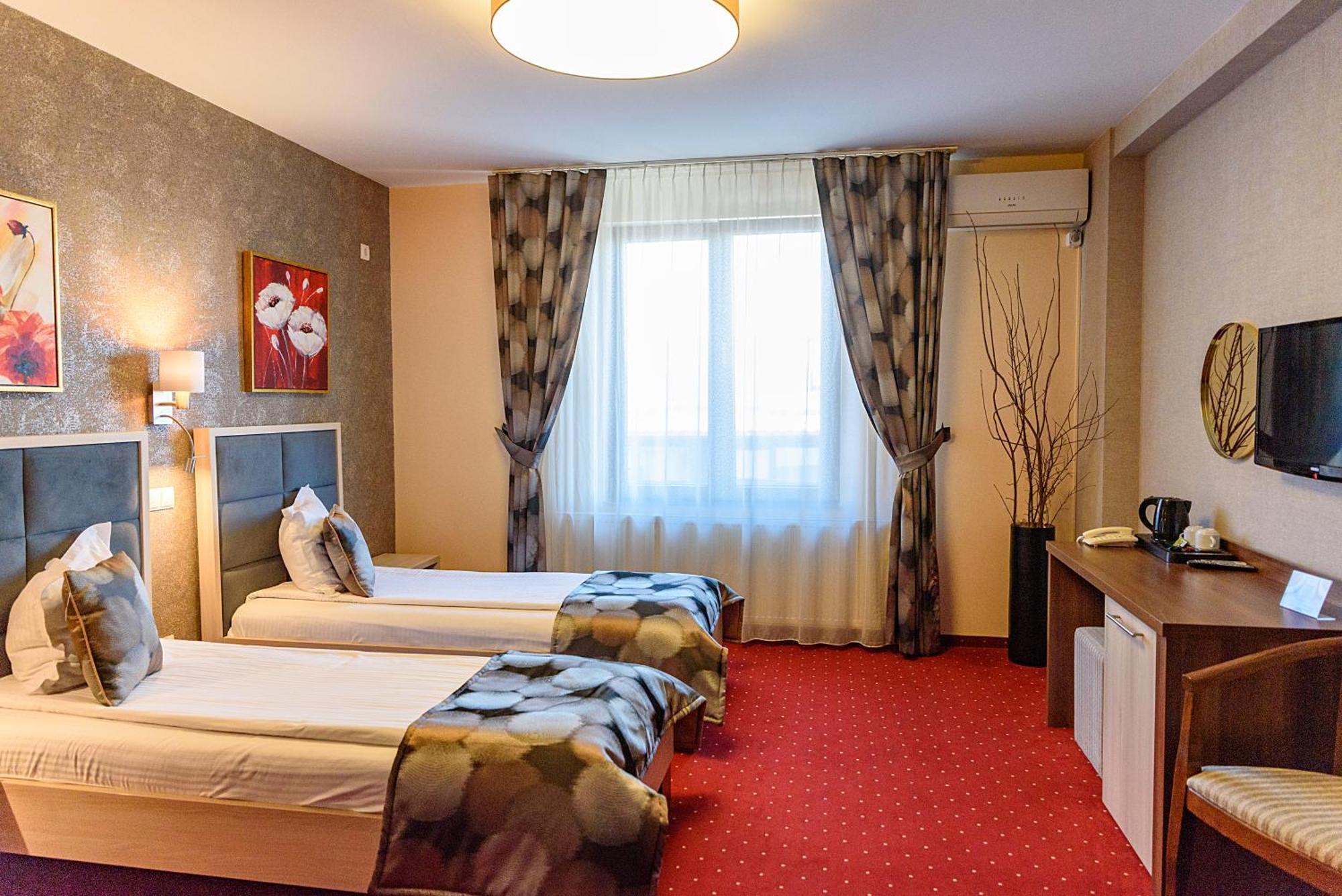 Hotel Stefani Sibiu Luaran gambar