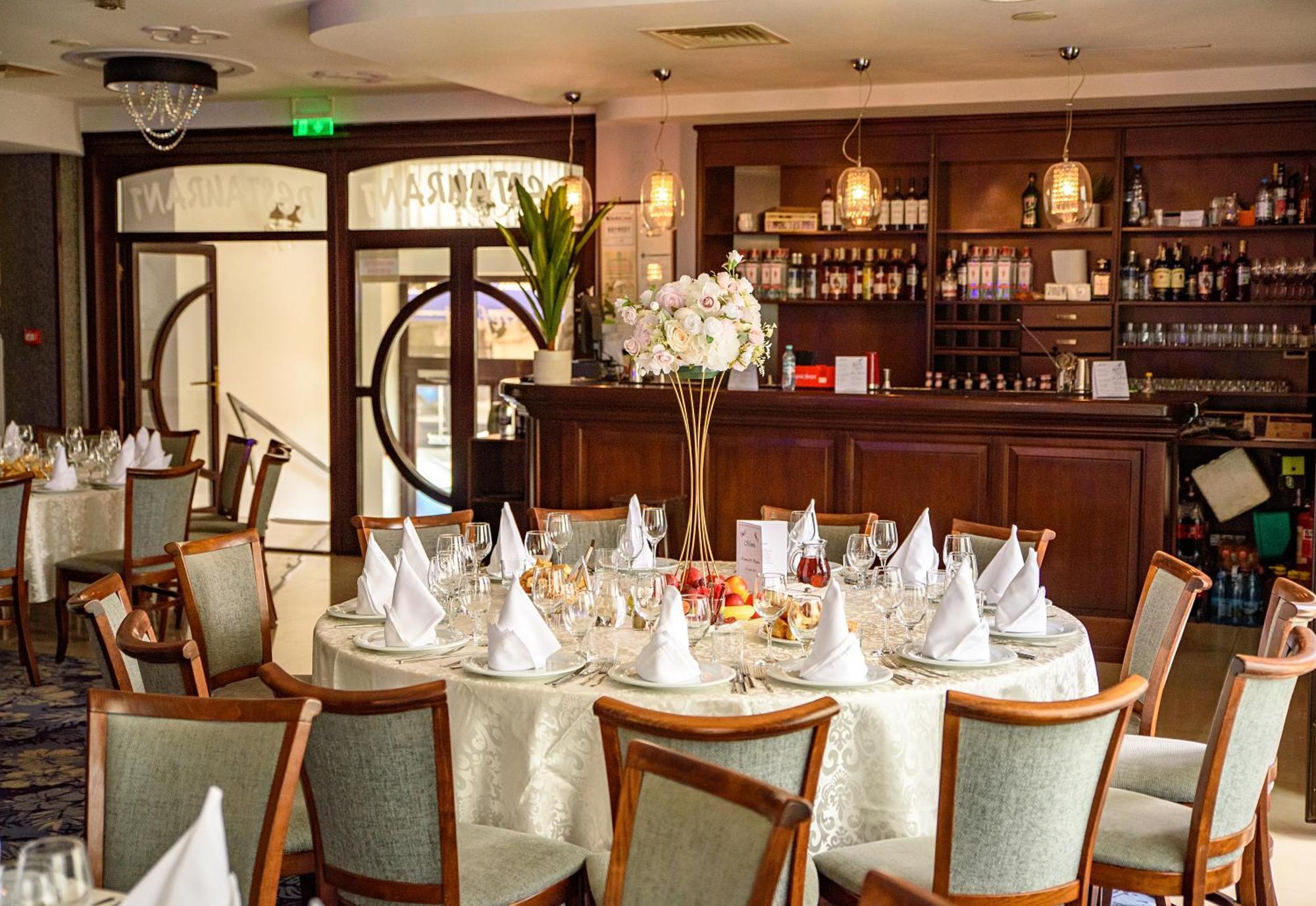 Hotel Stefani Sibiu Luaran gambar